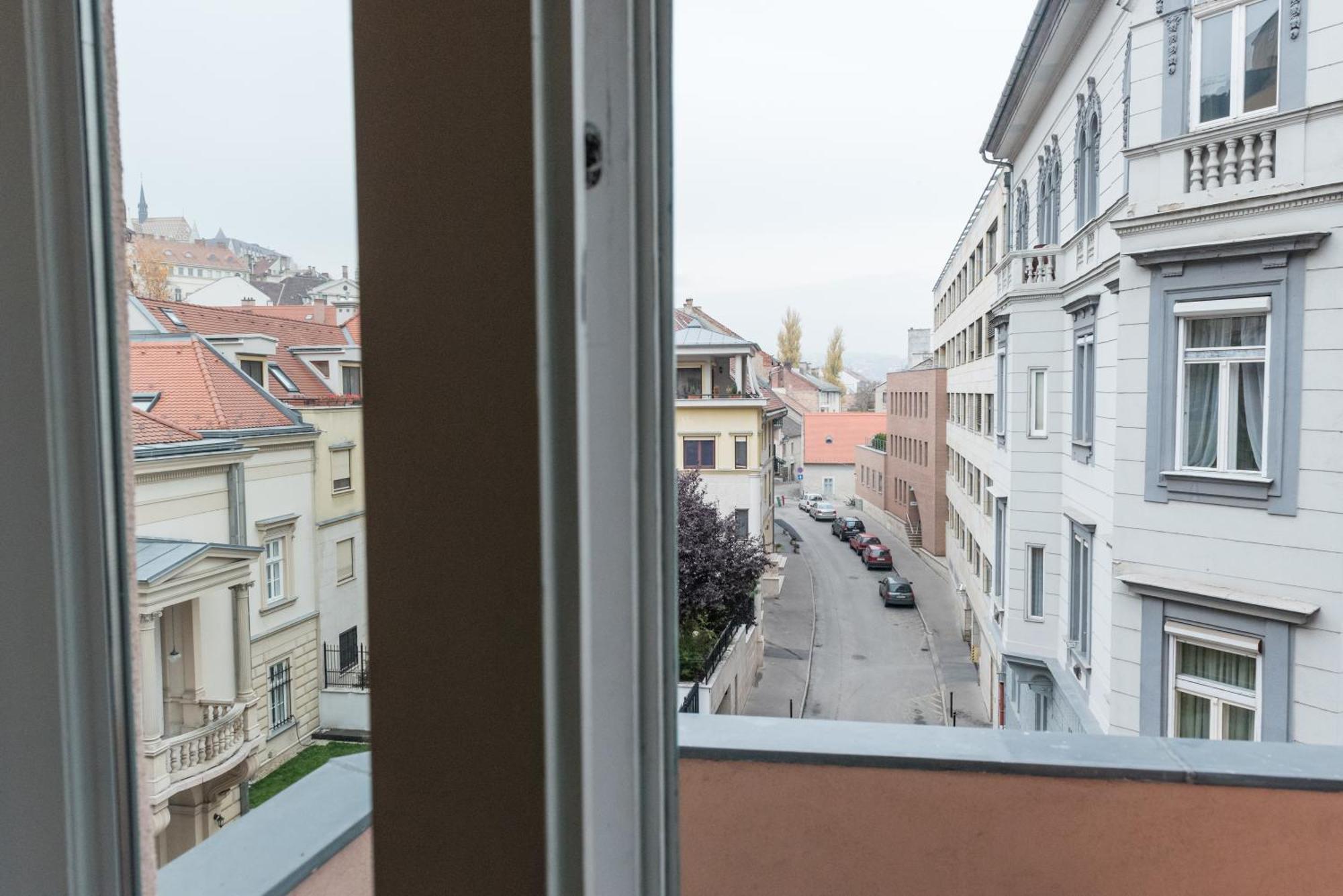 Newsunny Apartment At The Budacastle Budapešť Exteriér fotografie